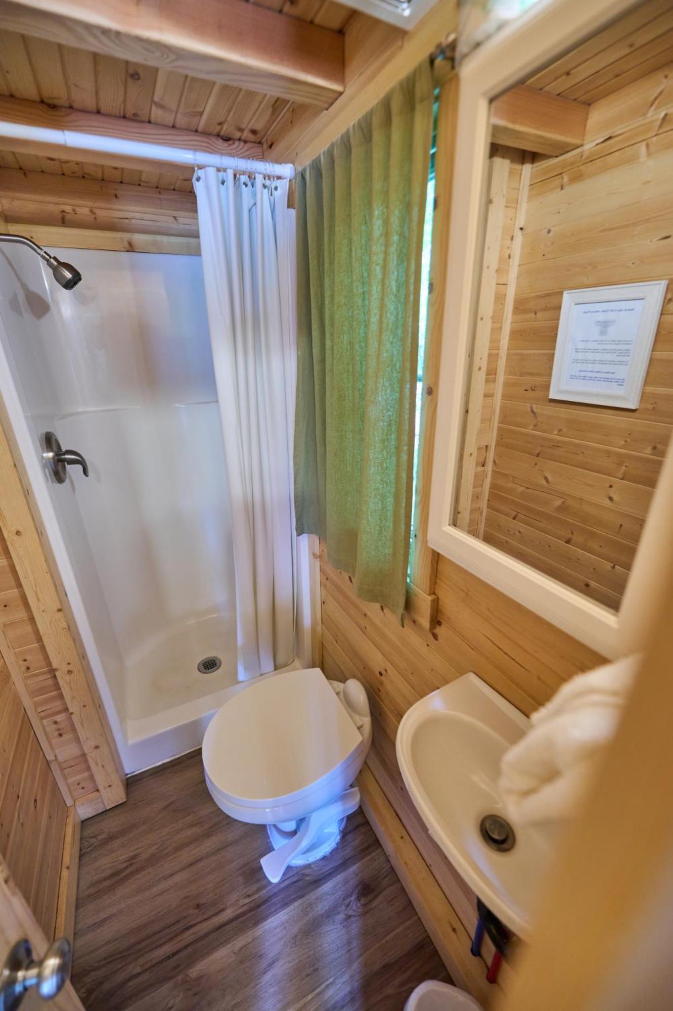 Mt Hood Tiny House Village Welches Exterior photo
