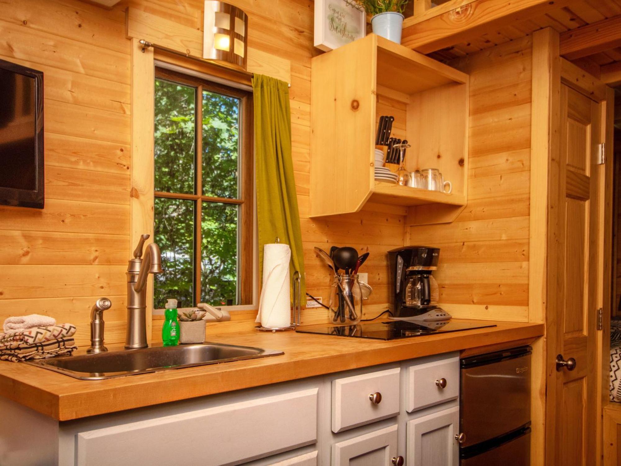 Mt Hood Tiny House Village Welches Exterior photo