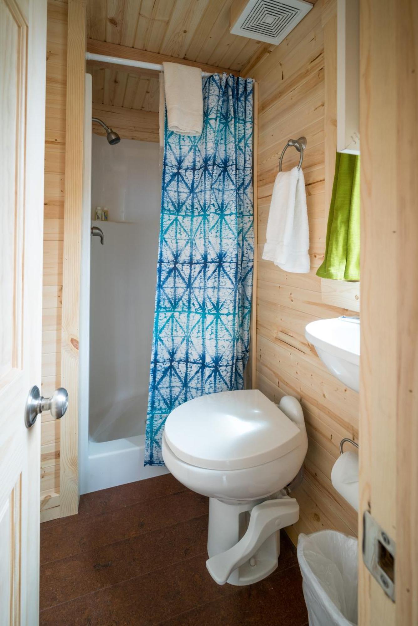 Mt Hood Tiny House Village Welches Exterior photo