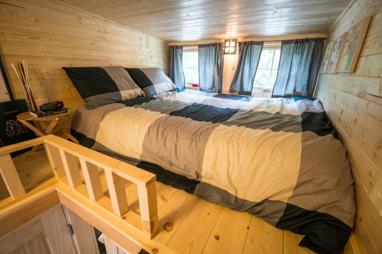 Mt Hood Tiny House Village Welches Exterior photo